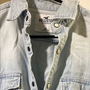 Hollister Denim Shirt- size small